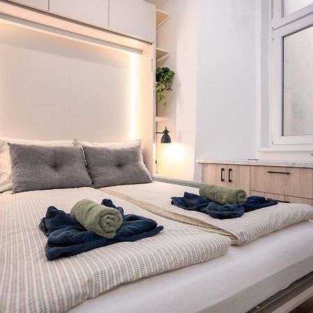 Relax Apartment By The Parliament Boedapest Buitenkant foto