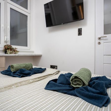 Relax Apartment By The Parliament Boedapest Buitenkant foto